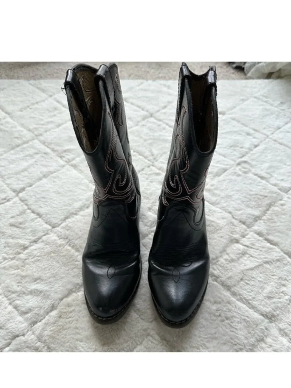 Canyon Trails | Kids Cowboy Pointed Toe Classic Western Rodeo Boots | Size 2M